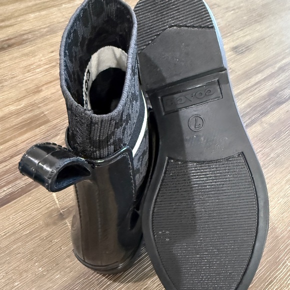 COACH Rivington Rain Booties - Picture 5 of 5